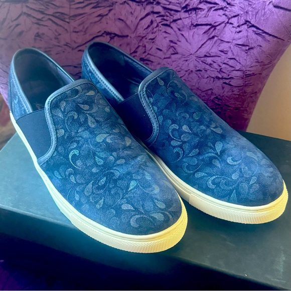 KENNETH COLE NEW YORK SNEAKERS. - Picture 1 of 5